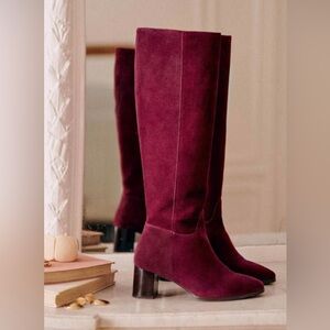 ISO Sezane Adele Boots in Cassis 36/6